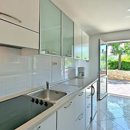 Nika1 Mit Pool Und Whirlpool 400 By Interhome *